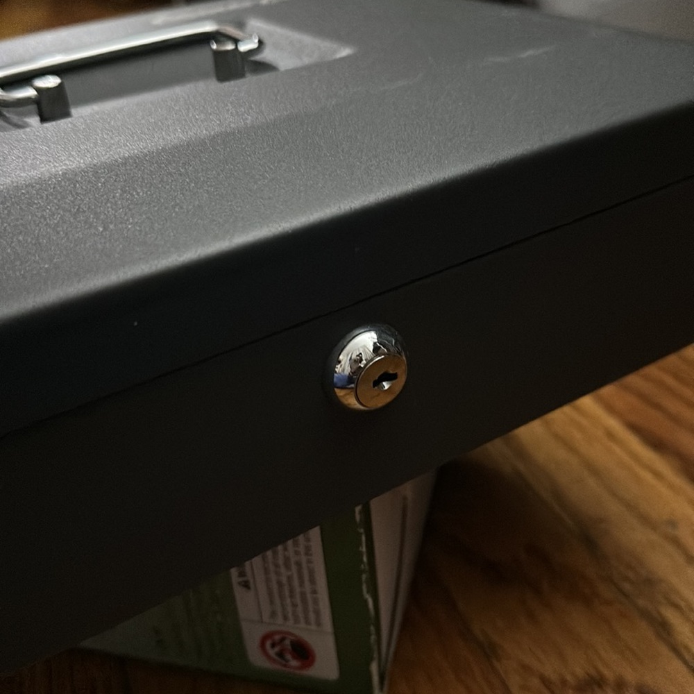 Cash Box Register - Picture 4 of 4